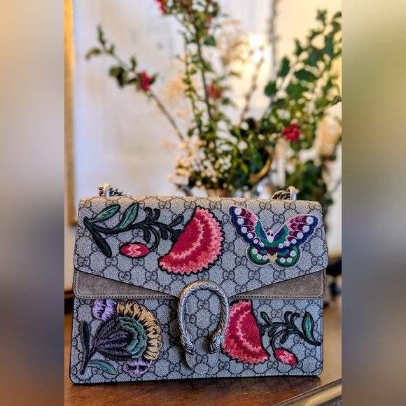 Gucci GG Supreme Canvas Embroidered Butterfly/Flowers Dionysus Shoulder Bag - Picture 3 of 14